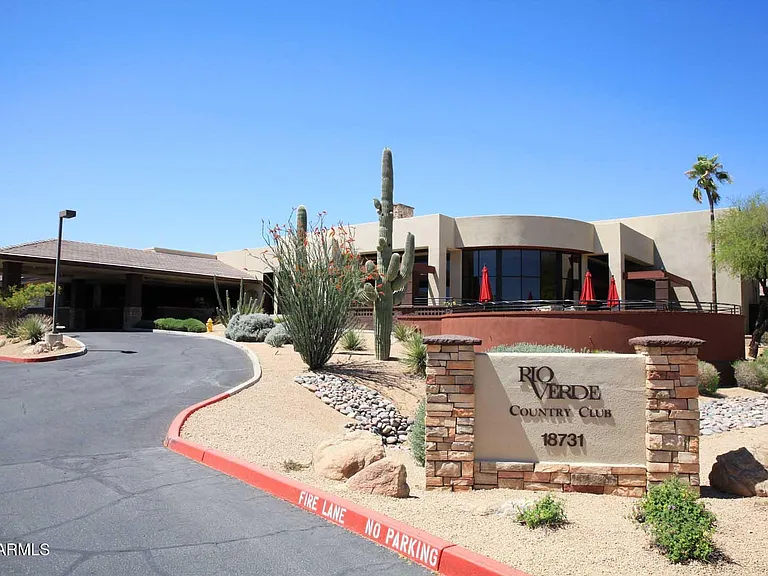 18510 E Leather Ln — Photo 42
