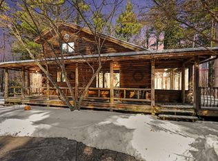 109 1st St, Plainwell, MI 49080