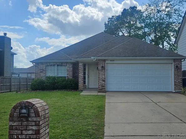 9028 E 99th St, Tulsa, OK 74133