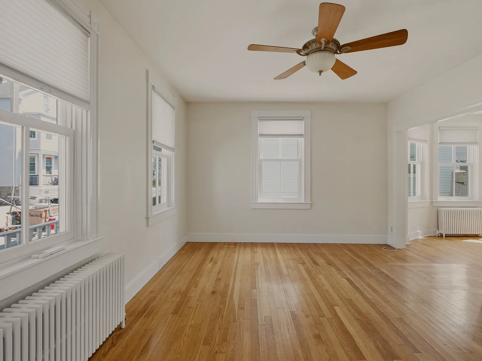 15 Hammond Street — Photo 3