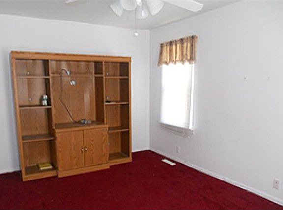3rd image of 50 South St