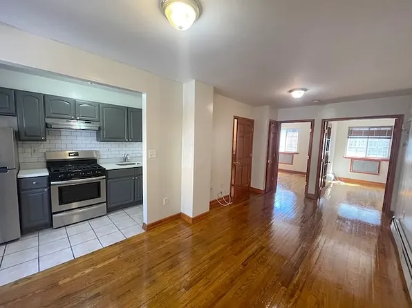 1854 Palmetto Street image 1 of 7