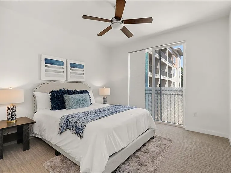 1900 Barton Springs Rd #2025 — Photo 6