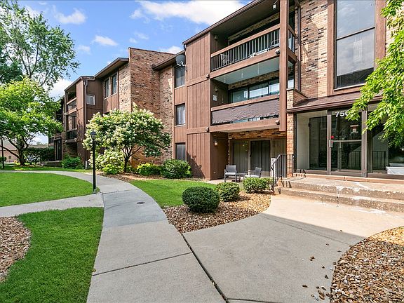 3rd image of 7509 W 175th St #232