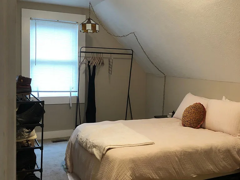 622 Lexington Ave #1 — Photo 8