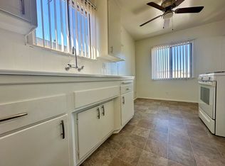 4588 W El Segundo Blvd #D, Hawthorne, CA 90250