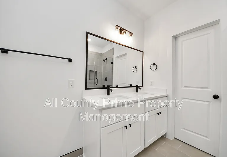 2708 Bostic St #B — Photo 18