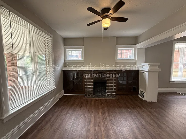 451 S Sherman St — Photo 3