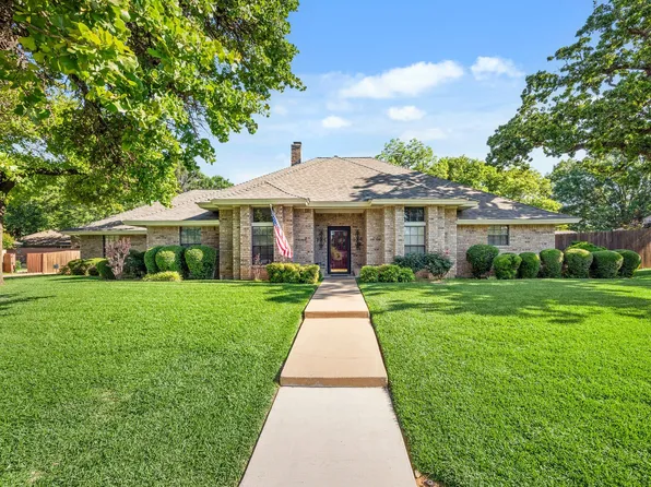508 Quail Crest Dr, Colleyville, TX 76034