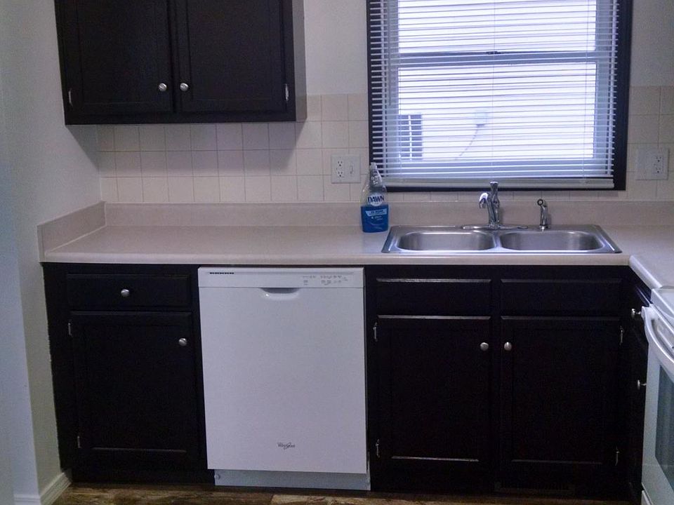 1st image of 406 W Piper Ct