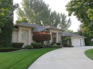 1405 N Parkforest Way, Eagle, ID 83616