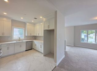 228 Sinclair Ave #2, Staten Island, NY 10312