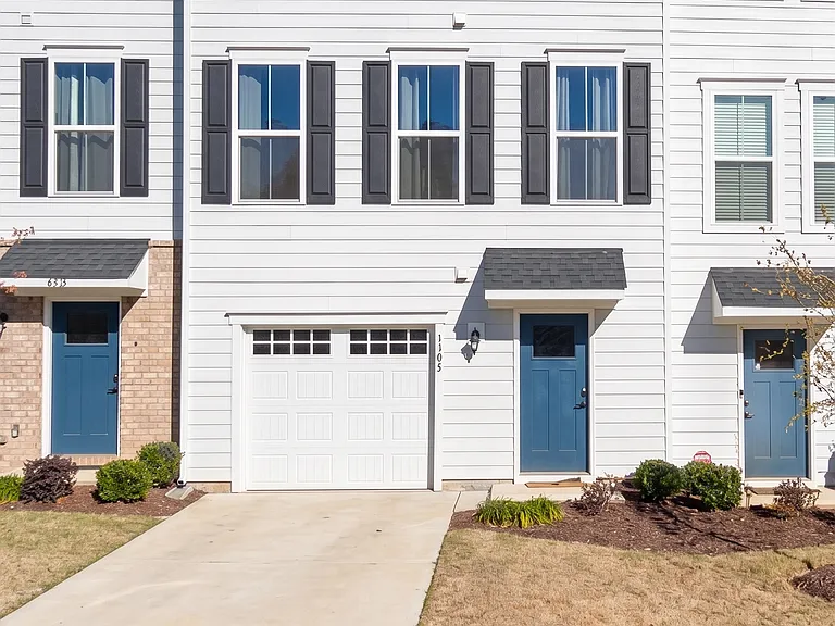 3306 Beeler Ln — Photo 1