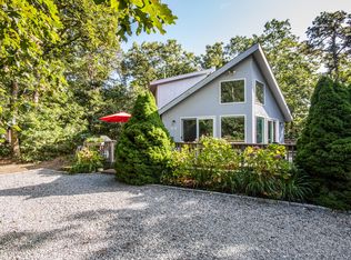 64 Road To The Plns, Edgartown, MA 02539