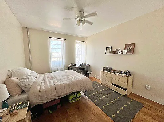 Bedroom, photo 3