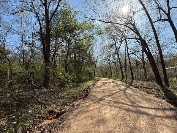 000 Riverview Drive, Mammoth Spring, AR 72554