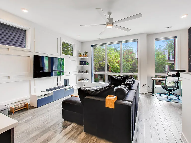 3740 N Clifton Ave #2 — Photo 7