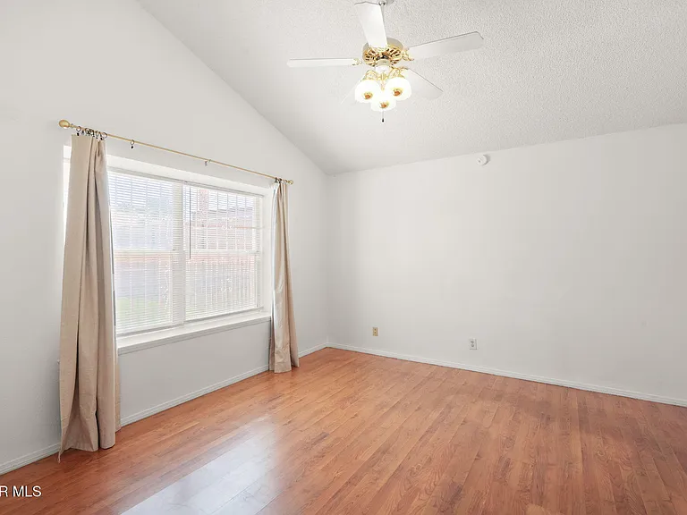 4612 Loma Grande Dr — Photo 18