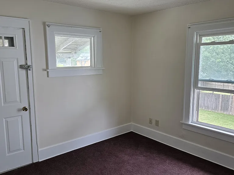 867 S Rockhill Ave — Photo 8