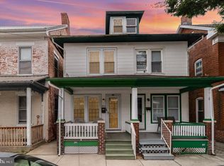 335 E Walnut St, Hanover, PA 17331