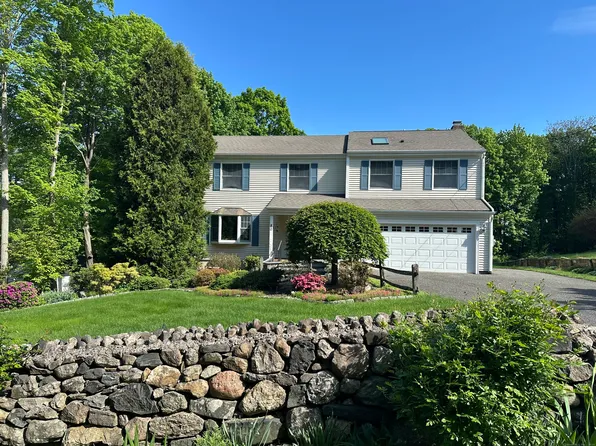 80 Hoyts Hill, Bethel, CT 06801