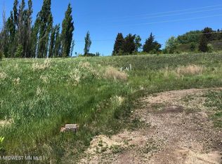 2129 Joy Ln, Fergus Falls, MN 56537