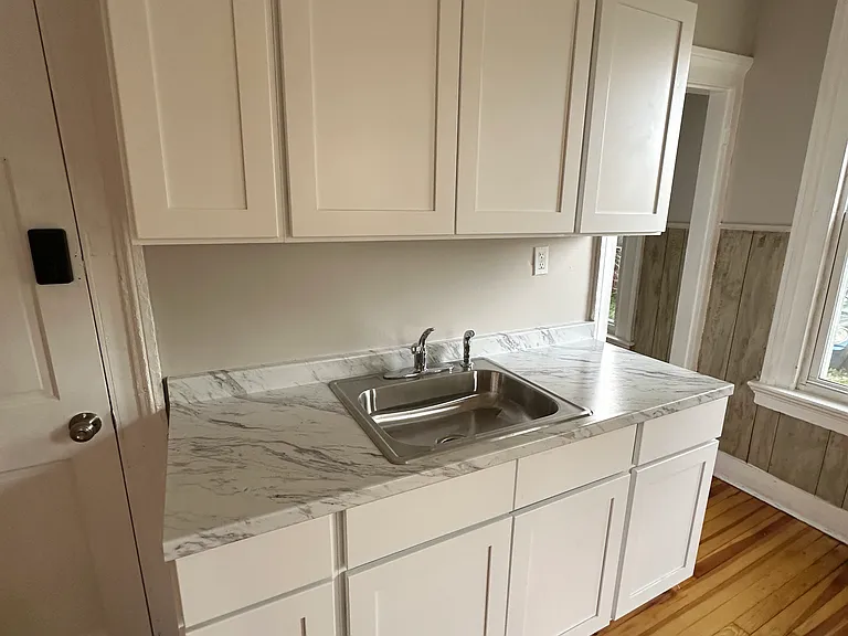 508 Dixwell Ave #1 — Photo 3