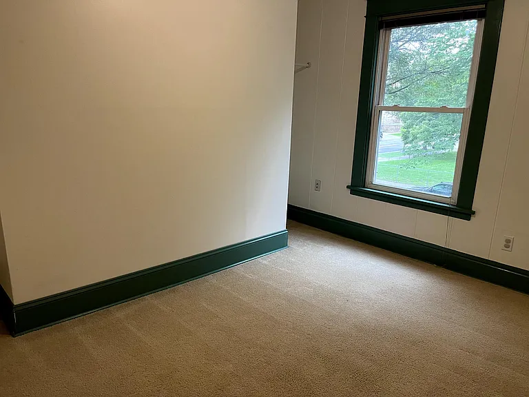 Bedroom #1