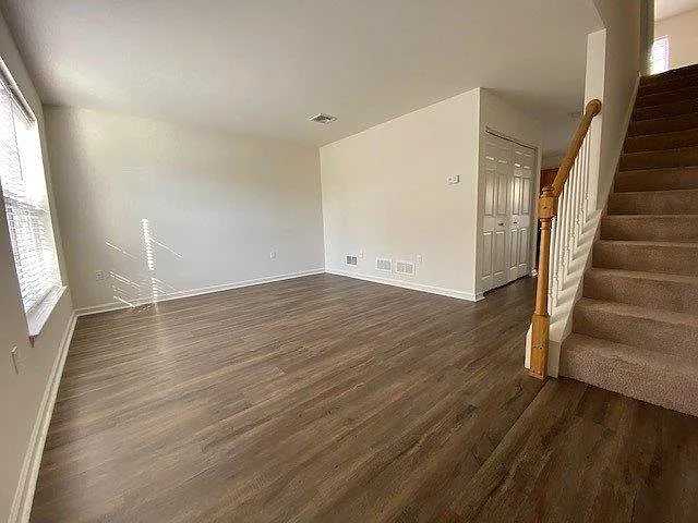 Mill Creek Manor — Photo 35