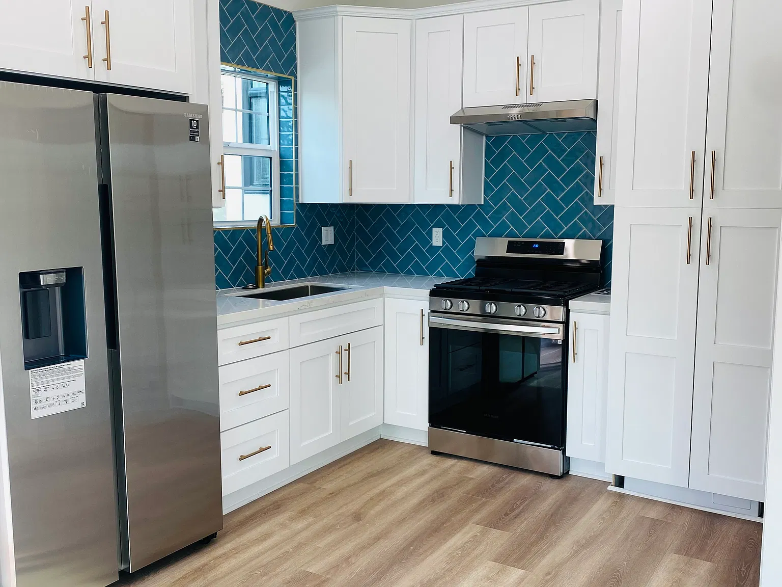 Studio, 350 sqft, $2,000 — Photo 4