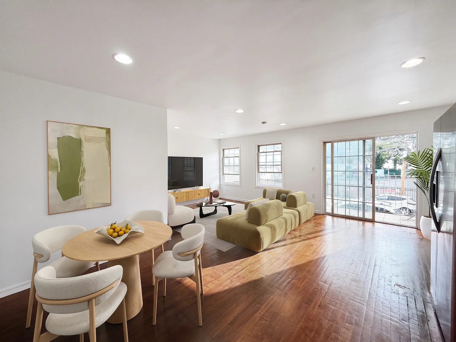 3 bed, 1400 sqft, $2,850 — Photo 1