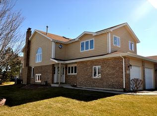 19321 Cormoy Ln, Tinley Park, IL 60487
