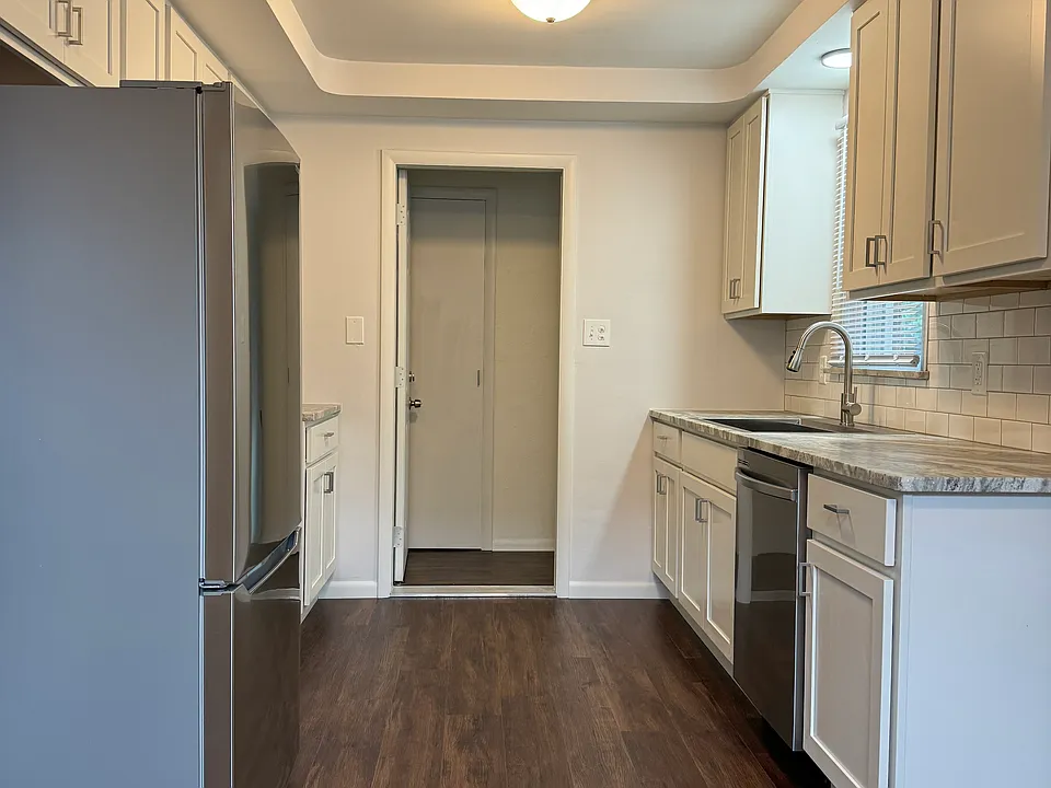 New kitchen