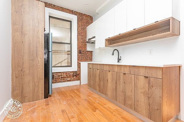 1st image of 607 Franklin Ave #7D