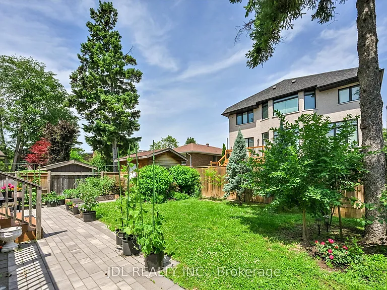 38A Doverwood Ct — Photo 48