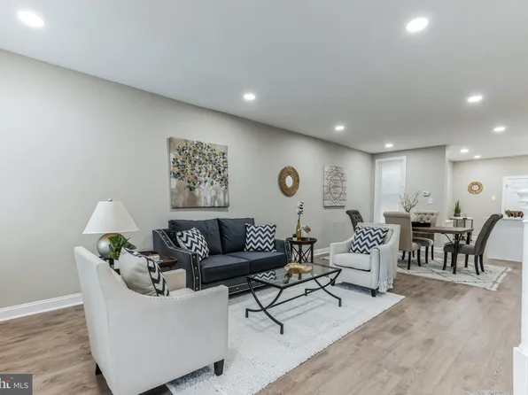 5131 F St, Philadelphia, PA 19124