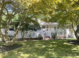 6 N Birch Dr, Nanuet, NY 10954