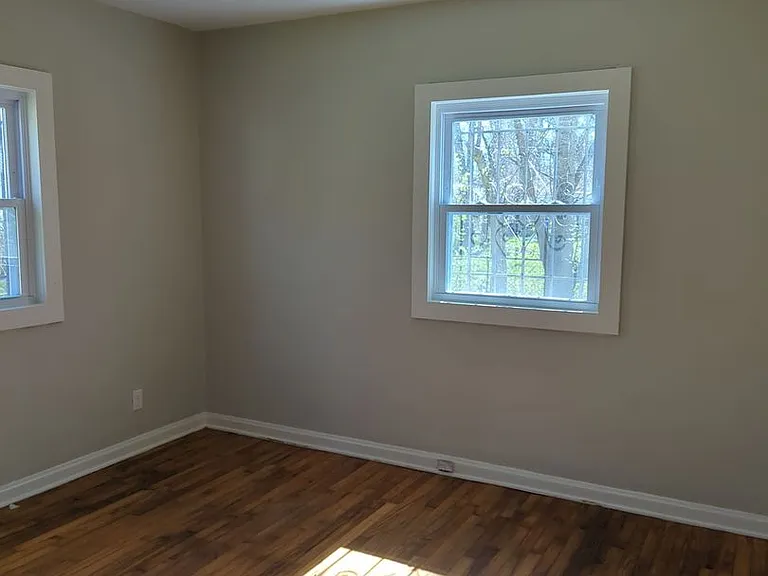 172 Lynda Cir — Photo 16