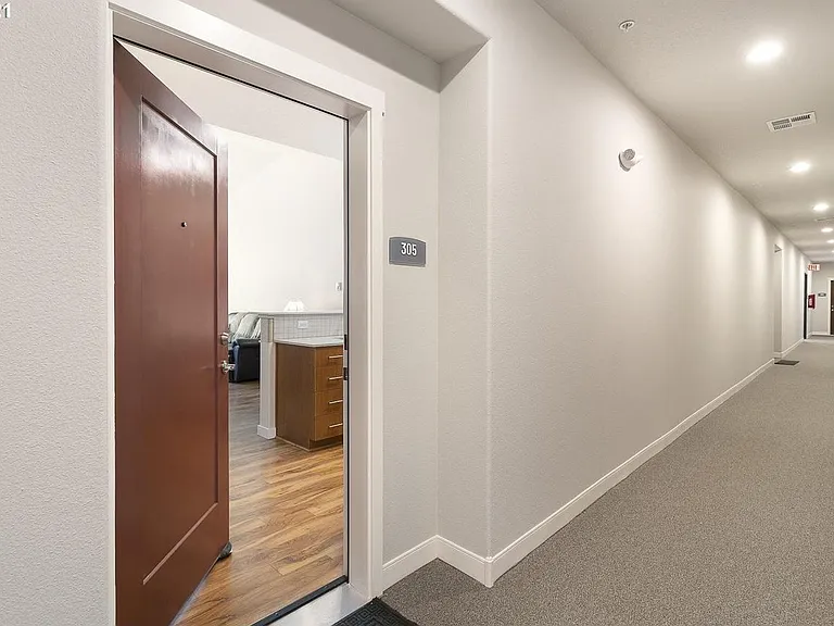 16417 NW Chadwick Way #1305 — Photo 4