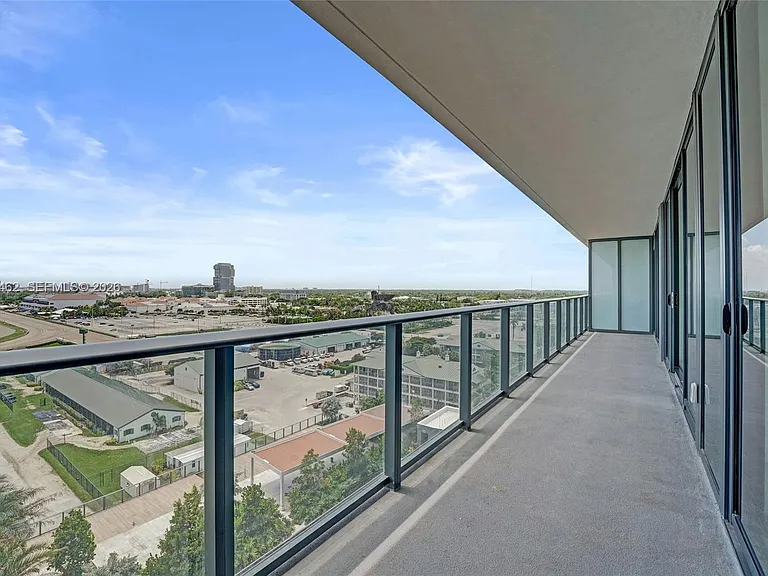1170 E Hallandale Beach Blvd #1111 — Photo 45