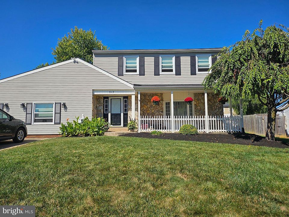 1st image of 513 Valmore Rd