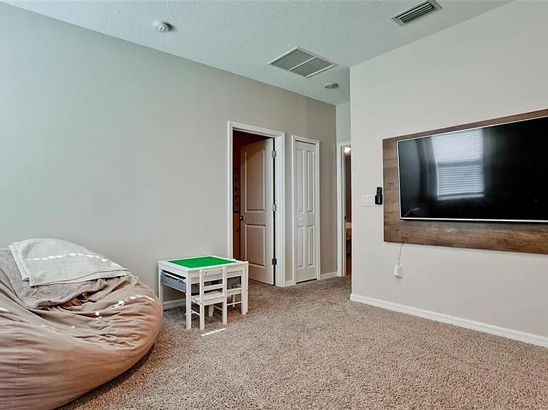 5517 Los Robles Ct — Photo 13