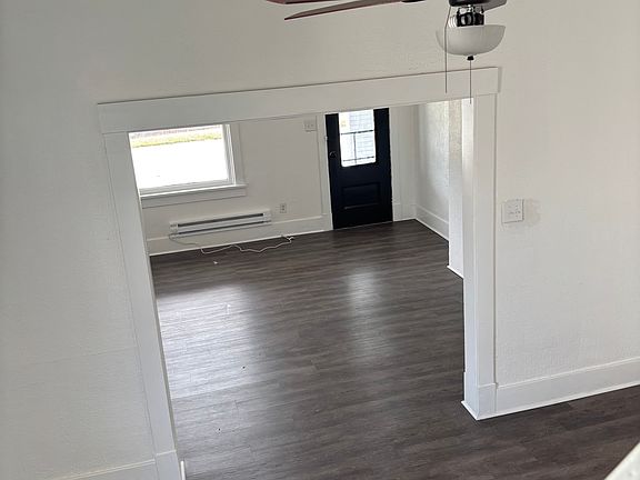 2nd image of 337 Market St #1