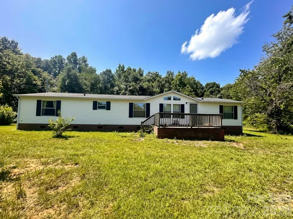 5784 Daybrook Ct, Stanley, NC 28164