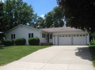 1203 S 9th Ave, Marshalltown, IA 50158