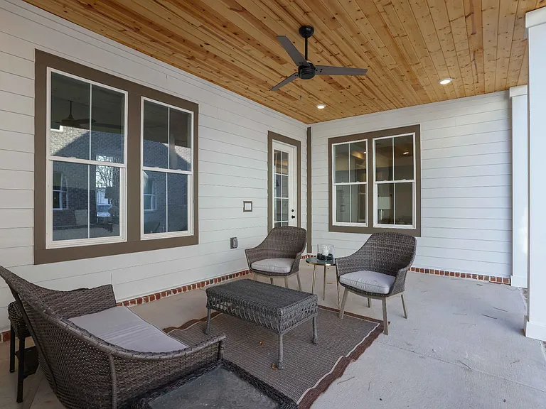 207 Fairground St #103 — Photo 36