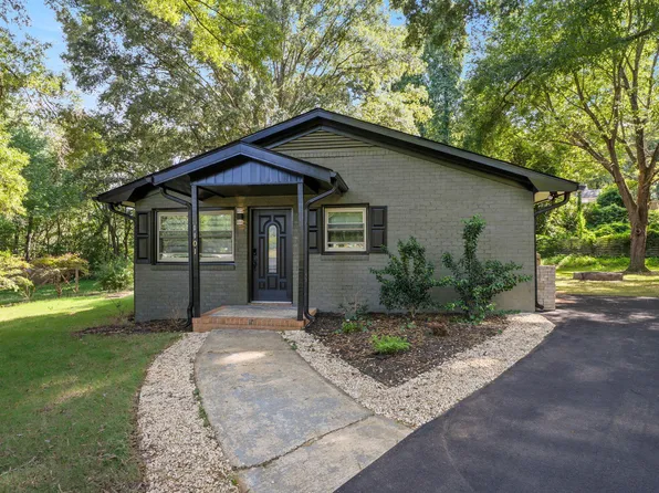 1101 Brenda Ct, Chapel Hill, NC 27516