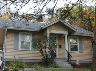 211 58th St, Des Moines, IA 50312