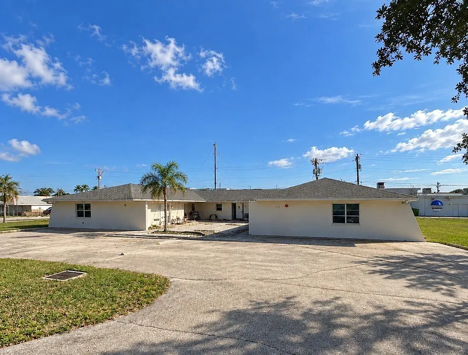 3509 SE 15th Pl