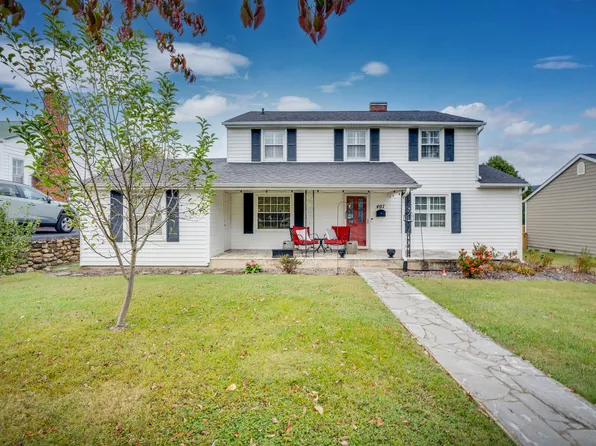 407 E D St, Elizabethton, TN 37643